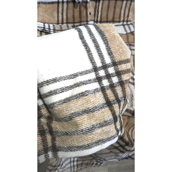 Caddie Shacket - Picture 9 of 9